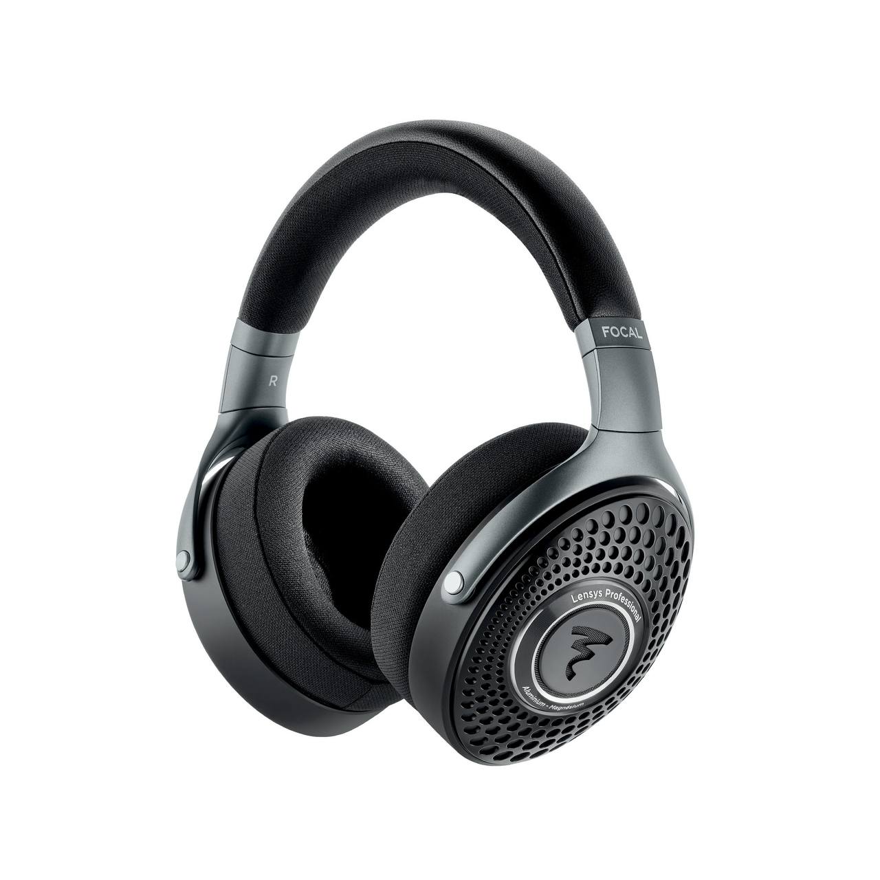 Закрытые наушники высочайшего качества Focal Lensys Professional теперь представлены в BON HI-FI. 