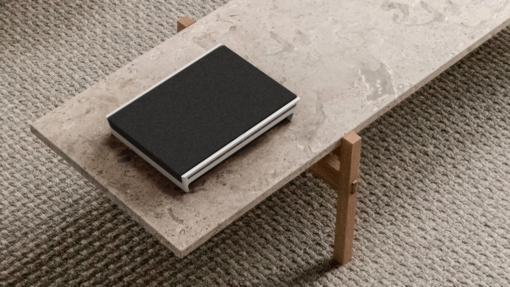 Bang_Olufsen-Beosound-Level-Natural-_-Dark-Grey_14 1.png
