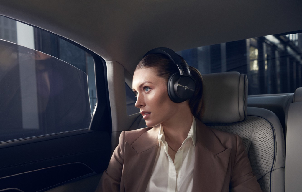 Bang&Olufsen.black.jpg