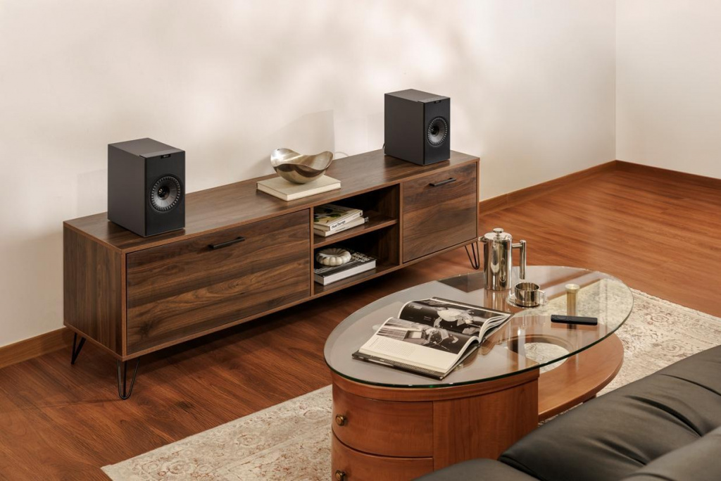 kef-coda-w-dark-titanium-para_id7259_6.jpg