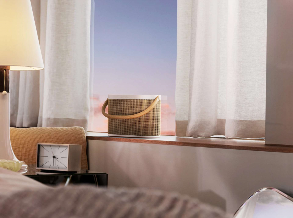 bang_olufsen_beosound_a5_1001_new 1.png