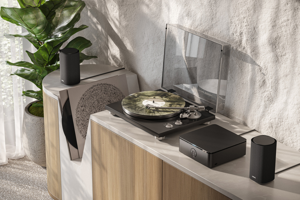 loewe_multi.room_amp_cover.jpg loewe_multi.room_amp_cover.jpg