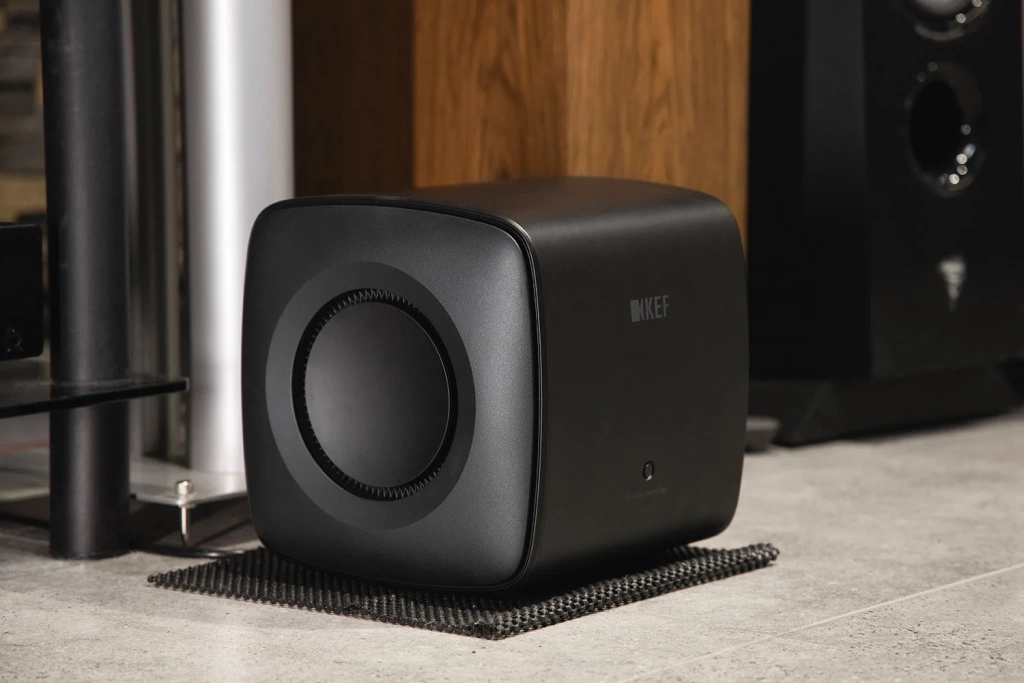 KEF_KC62_Carbon_Black.jpg