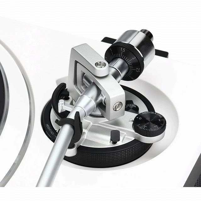 Technics SL-1500C-W White_13