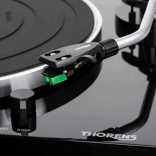 Thorens TD 204, TP120, AT95E, Highgloss Black_4