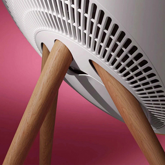 Bang & Olufsen Beosound A9 5.G Gold Tone/Light Oak Legs/Cover Golden by Kvadrat_8
