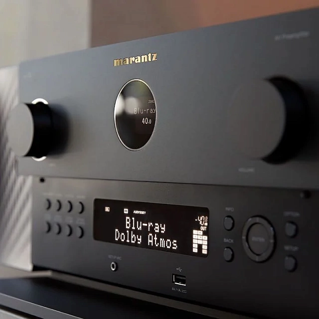 Marantz AV 10 Black_6