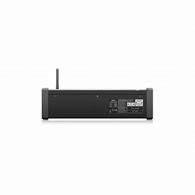 Behringer XR12_1