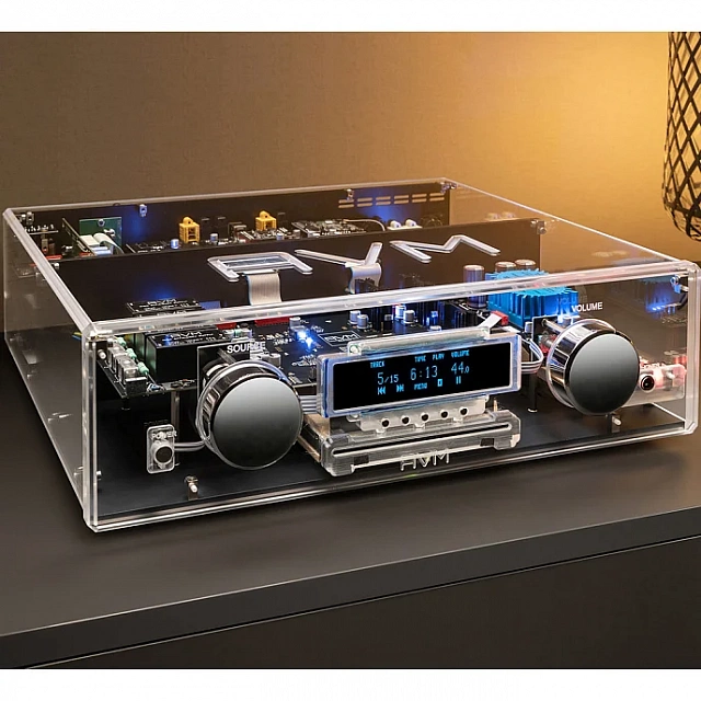 AVM CS 8.3 Crystal_1