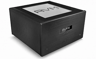 AVM Ovation SA 8.3 S и MA 8.3 S – стереофонический и монофонический усилители мощности