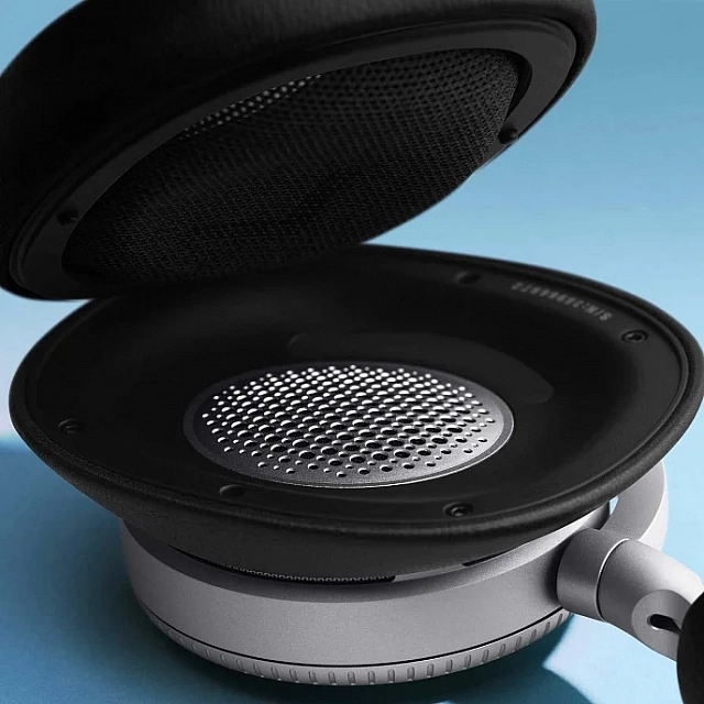 Bang & Olufsen Beoplay H100 Infinite Black_10