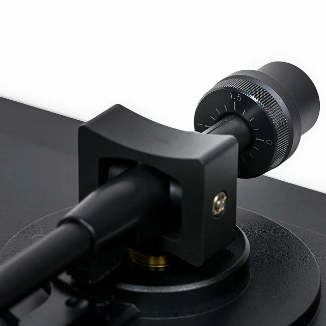 Thorens TD 101 A, AT 3600, black matt_6