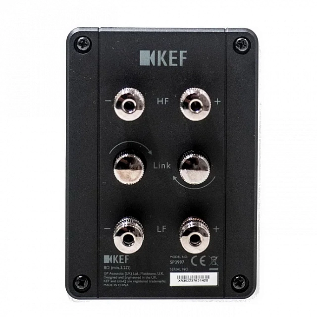KEF R11 Meta Walnut_4