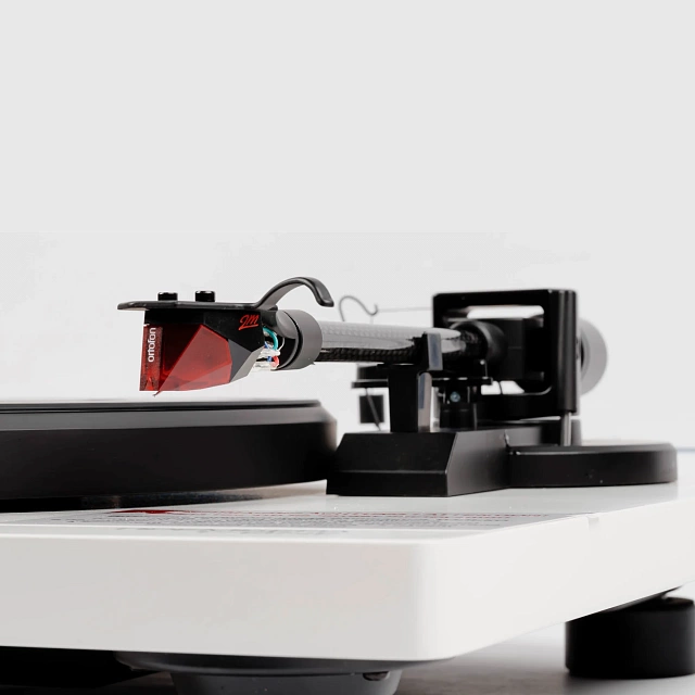 Premiera T-One White_9