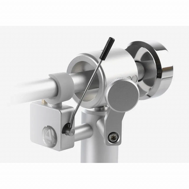 Clearaudio Satisfy Cardan Silver_1
