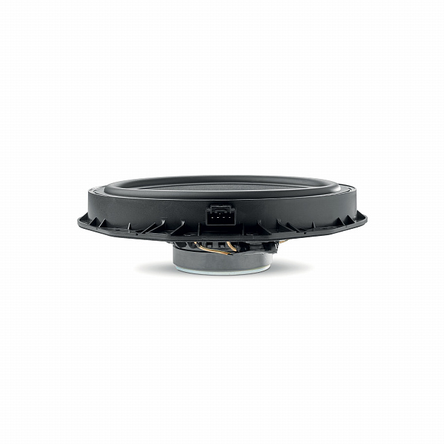 Focal IS FORD690_3
