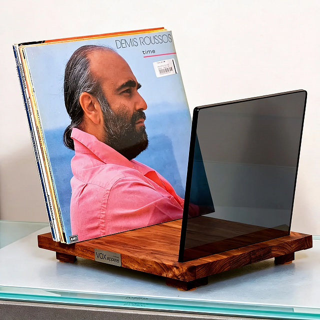 VOXmodule Vinil Stand 07_1