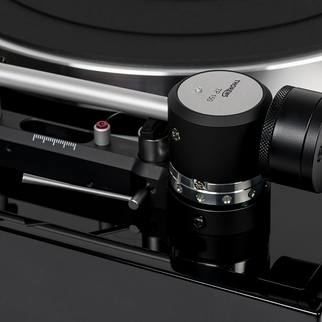 Thorens TD 1500, TP150, Ortofon 2M Bronze, Highgloss Black_6